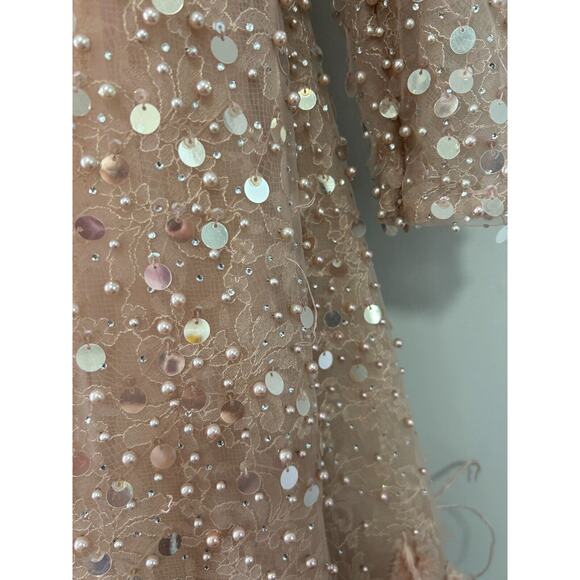 Mac Duggal Women's Disc Embellished Sequin Gown with Feather Dusty Rose Size 12 - Picture 8 of 16